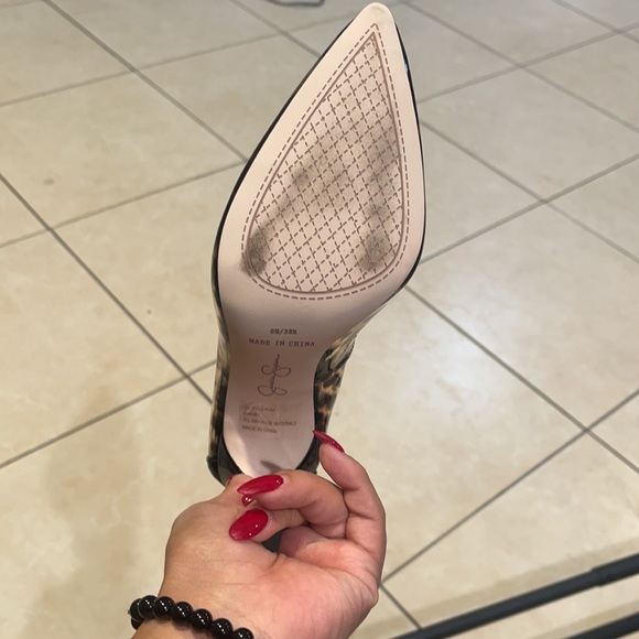 Leopard PVC Heel - Picture 3 of 3